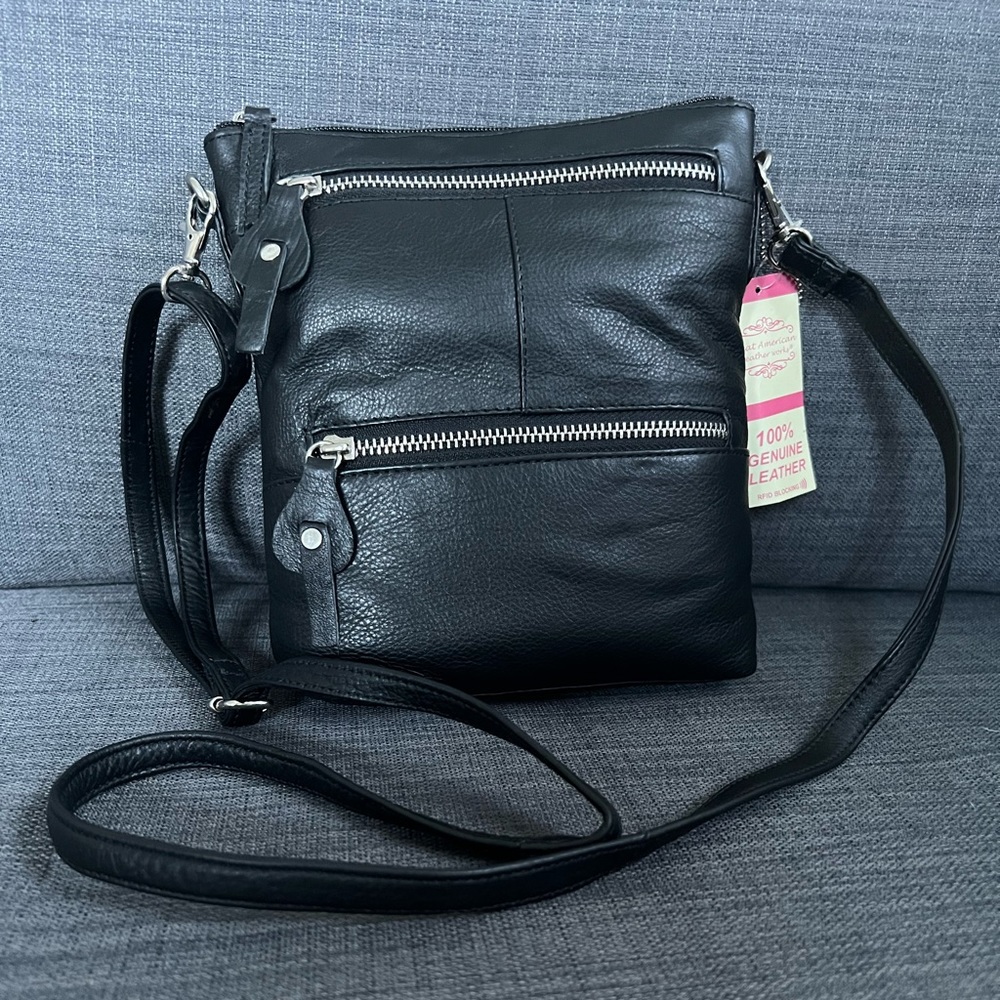 NWT GREAT AMERICAN LEATHER WORKS SMALL CROSSBODY BAG PURSE